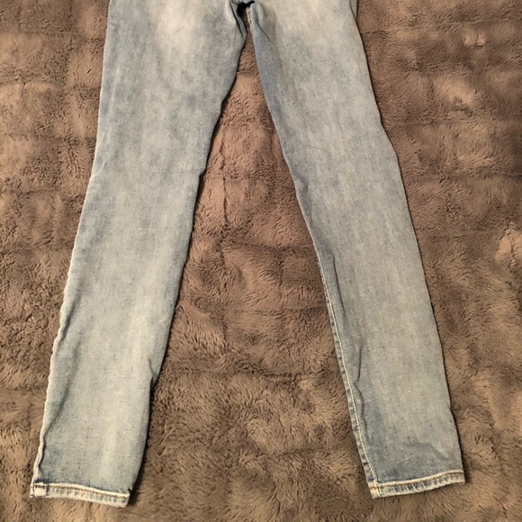 Old navy skinny jeans - Picture 6 of 6